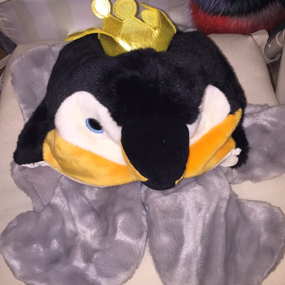 Queen Penguin Hat